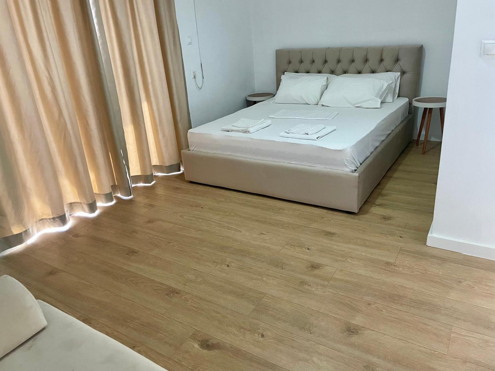 Sunny Side Hotell
